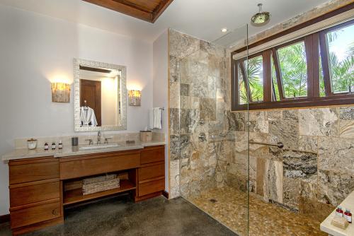 canoe_cove_villa_11