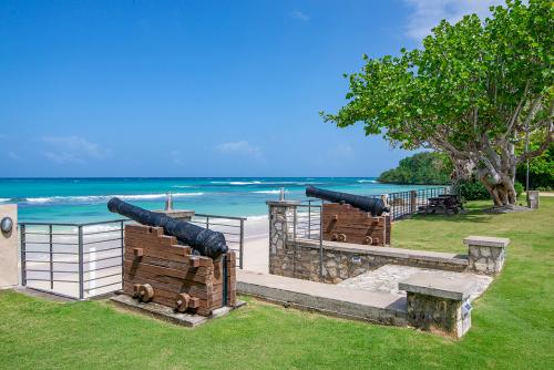 canoe_cove_villa_30