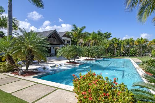 canoe_cove_villa_38